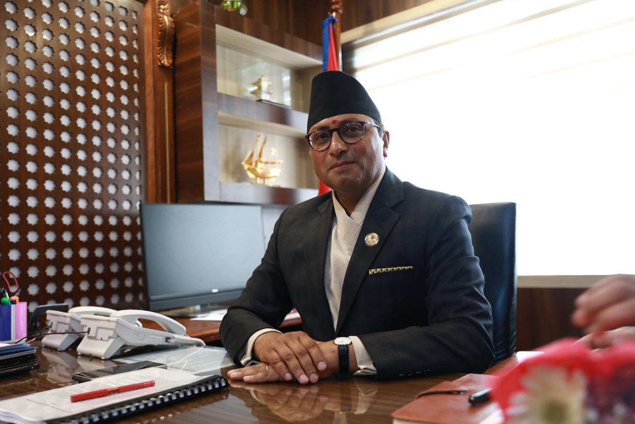 अर्थमन्त्री वाग्लेद्वारा पदभार ग्रहण : १५ वटा ऐन र राजस्व अनुसन्धान विभाग खारेज गर्ने  निर्णय