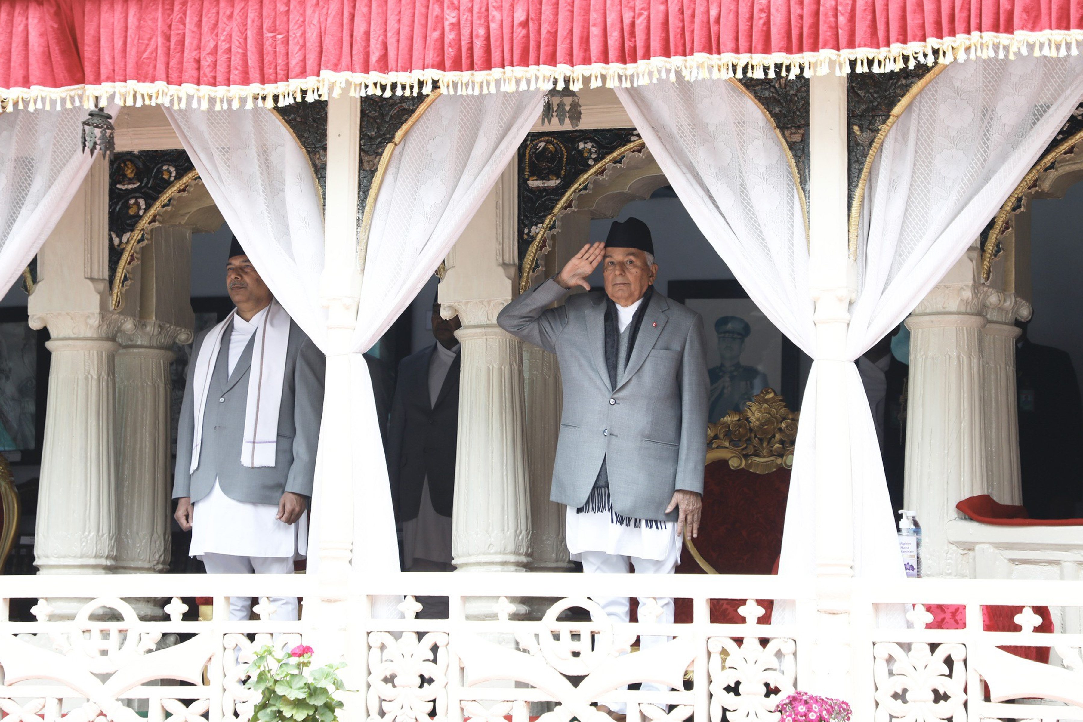 राष्ट्रपति र प्रधानमन्त्रीद्वारा वसन्तश्रवण