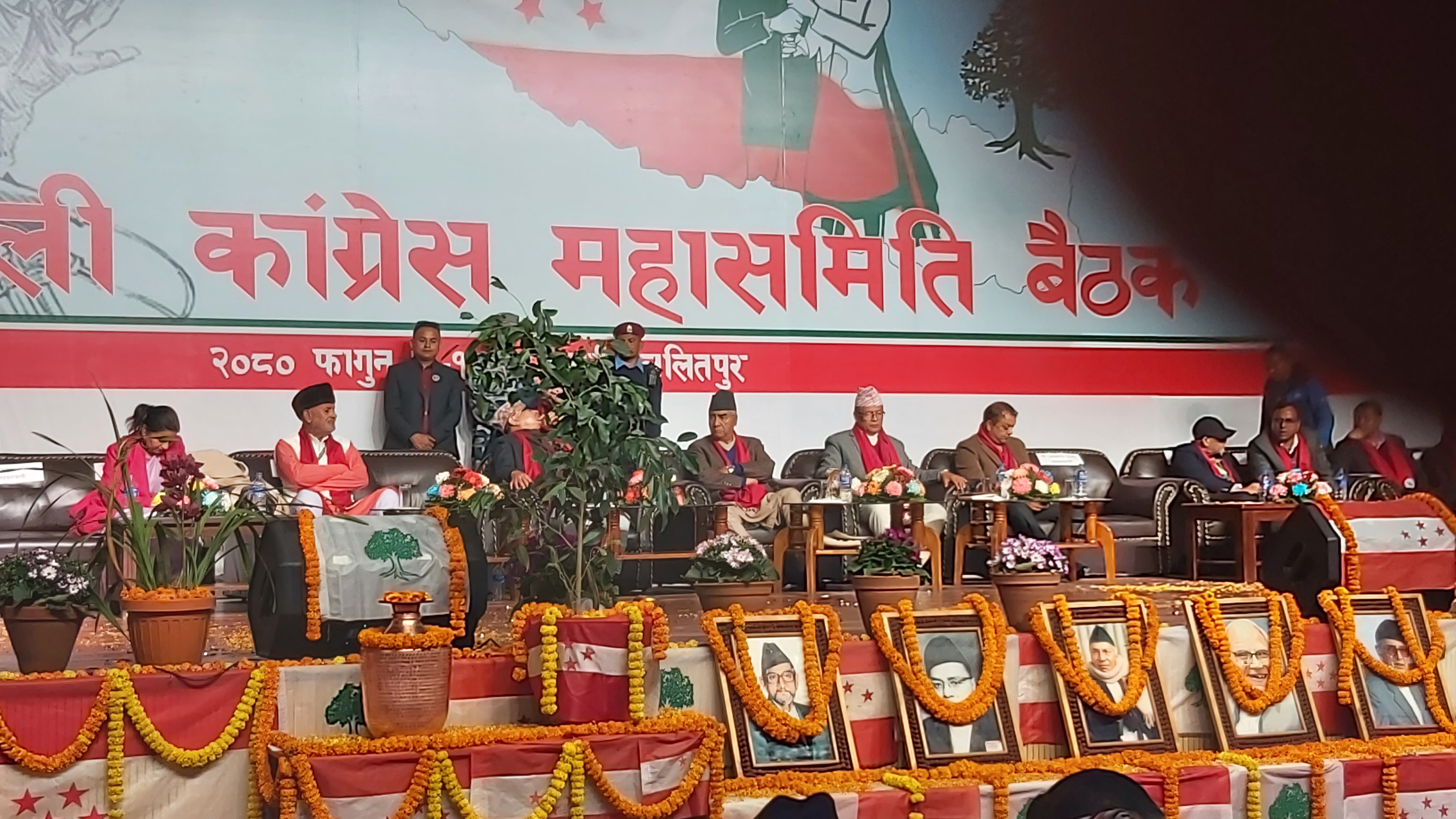 कांग्रेस महासमिति बैठकमा हिन्दू राष्ट्रसम्बन्धी प्रस्ताव पेश